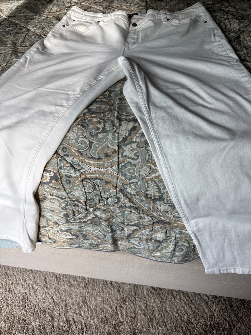 Jones New York White Denim Jeans